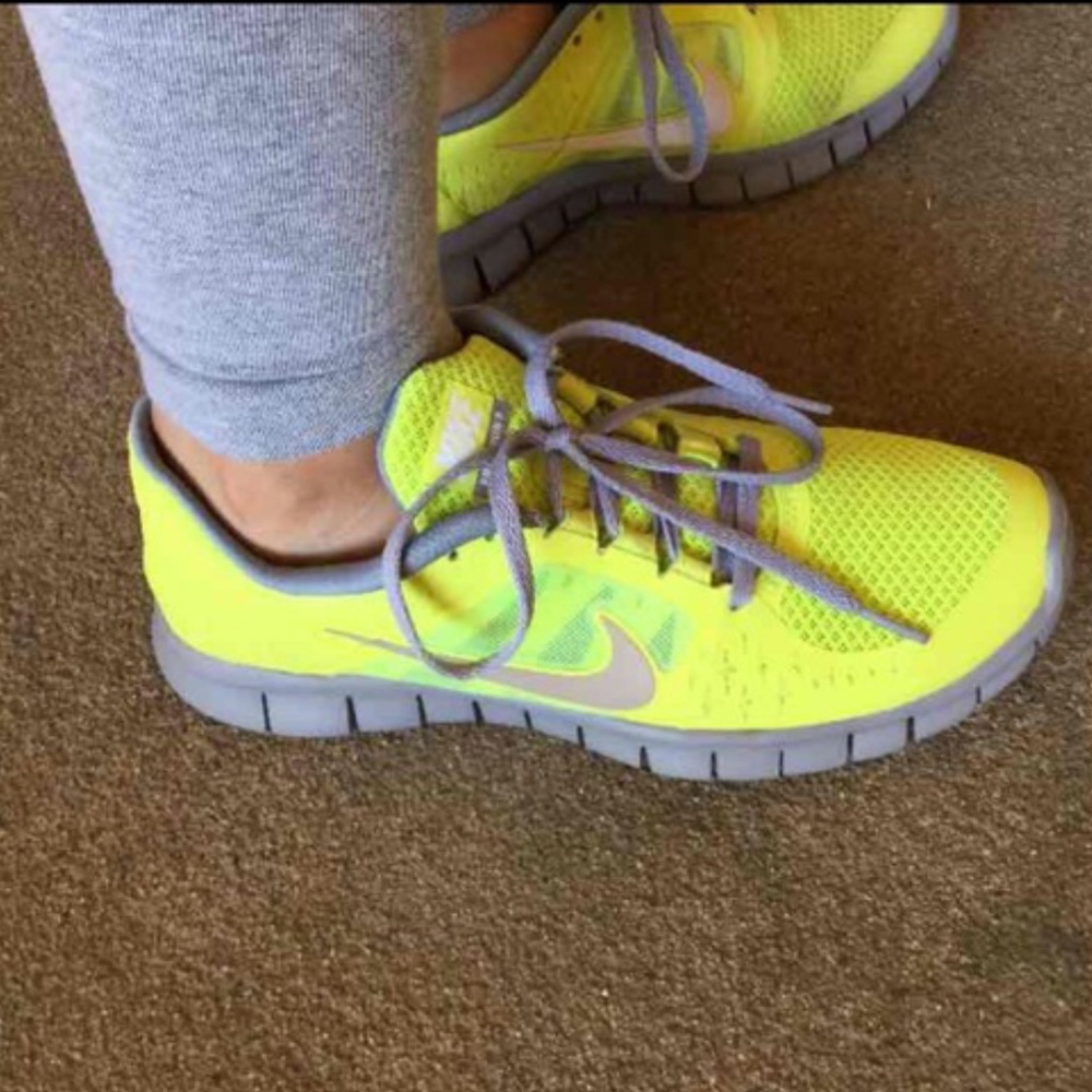 Nike Free Runs