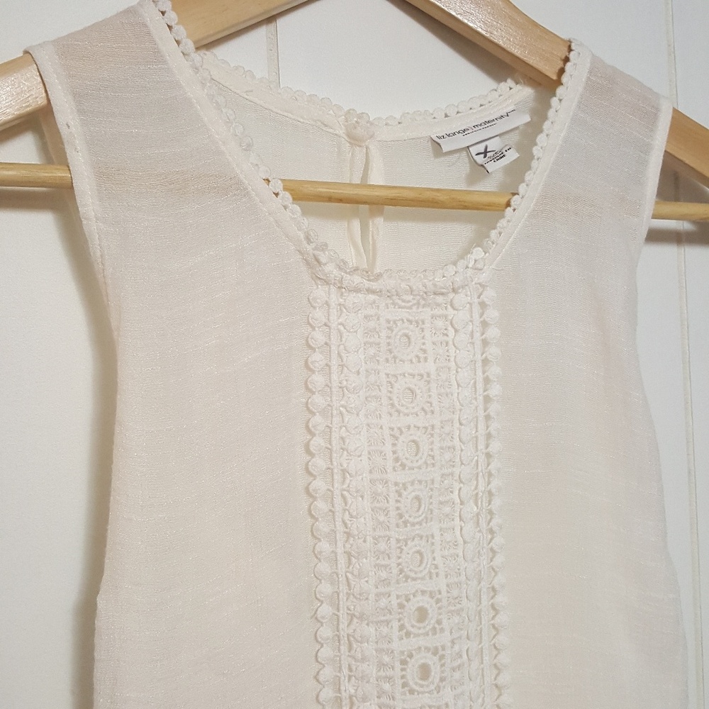 Liz Lange Maternity Lace Top