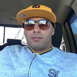 Meet your Posher, Jose