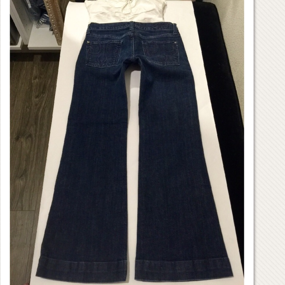 DPD denim jeans size 26 X 28" short