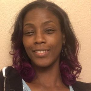 Meet your Posher, Ebony