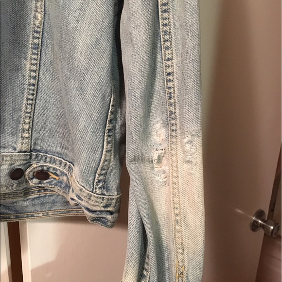 Denim jacket - Picture 4 of 5