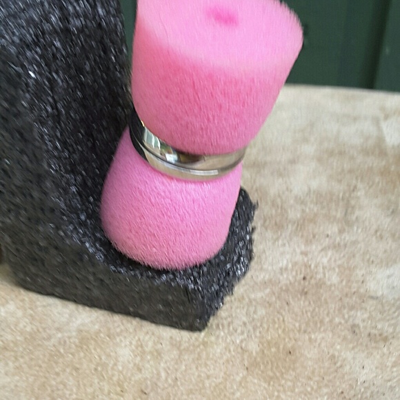 Mens Stainless Steel Ring 8mm Grooved Wedding Band - Picture 2 of 2