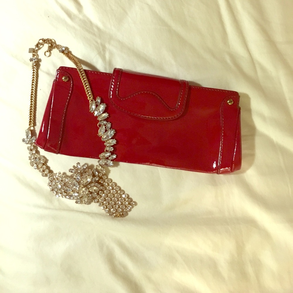Patent red clutch