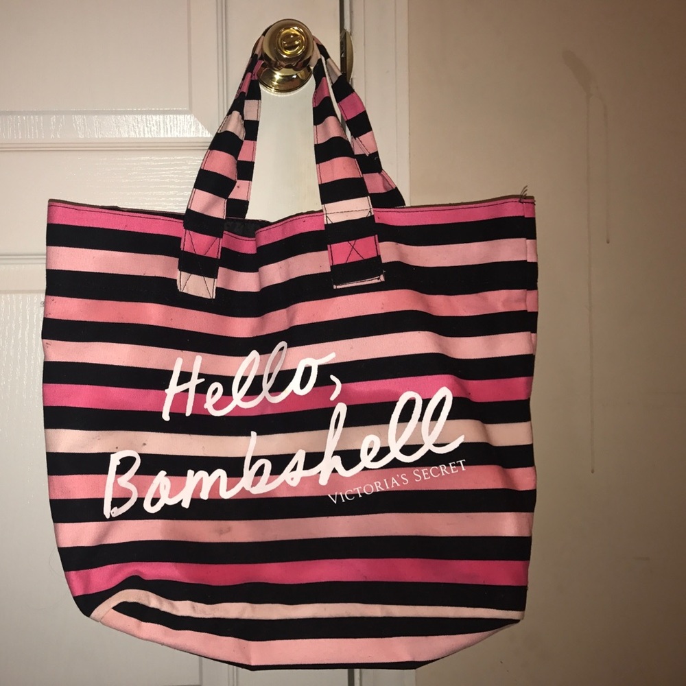 EVERYTHING IS $15! Victoria Secret Bombshell Tote