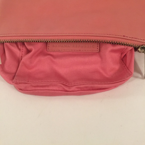 Banana Republic Pink Buckled Clutch - Picture 4 of 4