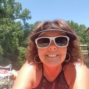 Meet your Posher, Rhonda