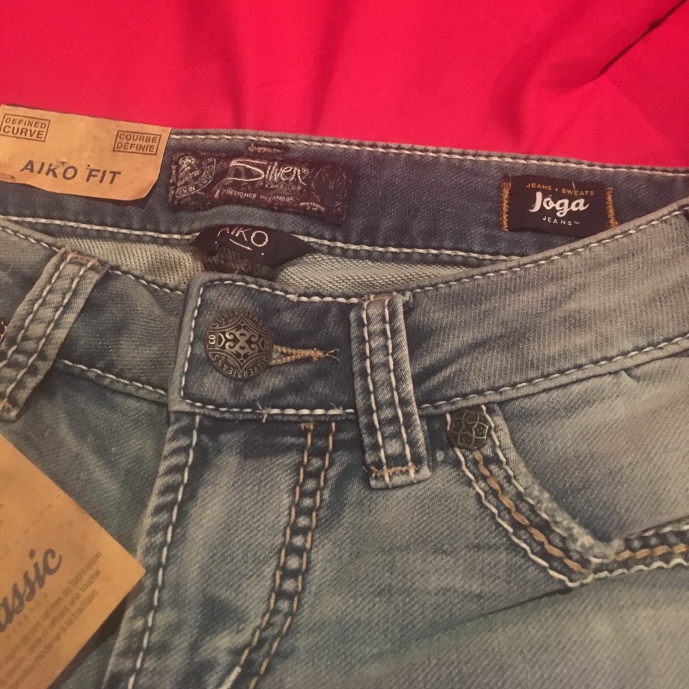 Jeans - Picture 4 of 6