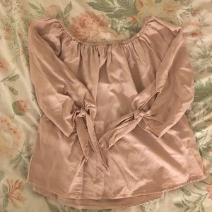 Off the Shoulder 3/4 Sleeve Crop Top