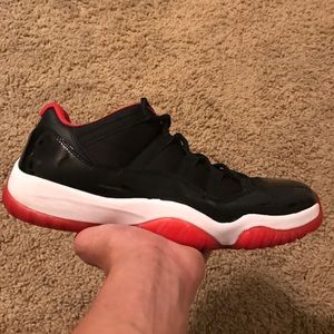 Air Jordan Bred 11 Low