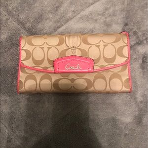 Coach wallet