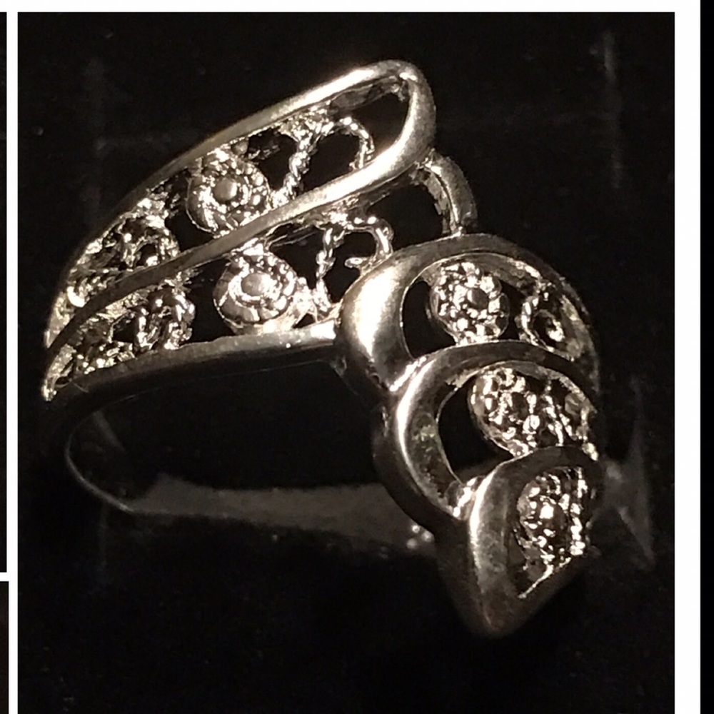 NWT! 925SS ANGEL WINGS RING SZ 9