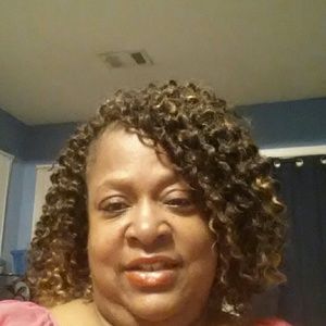 Meet your Posher, Vickie