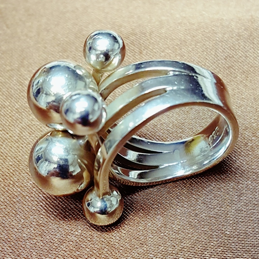 NWOT! STERLING SILVER NOVICA BEAD RING - Picture 2 of 5