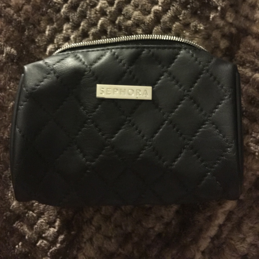 Sephora small cosmetic bag