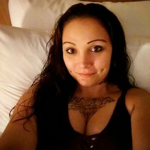 Meet your Posher, Brittney