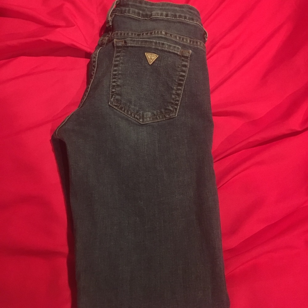 Guess Jeans - Picture 4 of 5