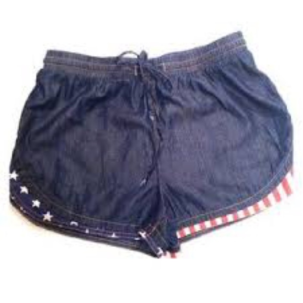 ISO THESE AMERICAN FLAG SHORTS