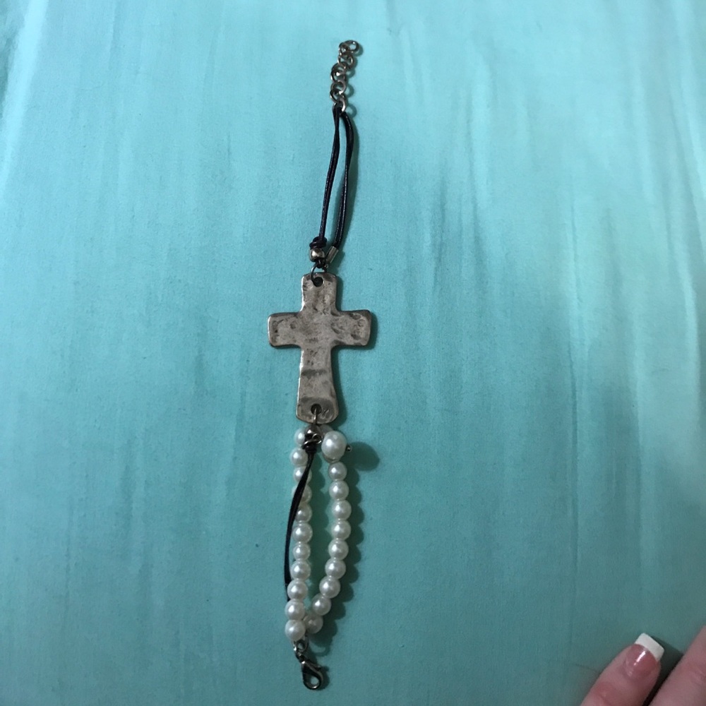 ✨Cross Bracelet ✨