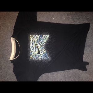 Black Nike Graphic Shirt / Neon / Blue / White Dsn