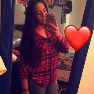 Meet your Posher, Lesli