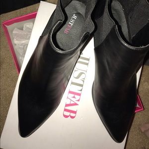 JustFab Shoes - JustFab Kelys Size 9 Black, Pointy Ankle Boots JustFab Shoes - JustFab Kelys Size 9 Black, Pointy Ankle Boots