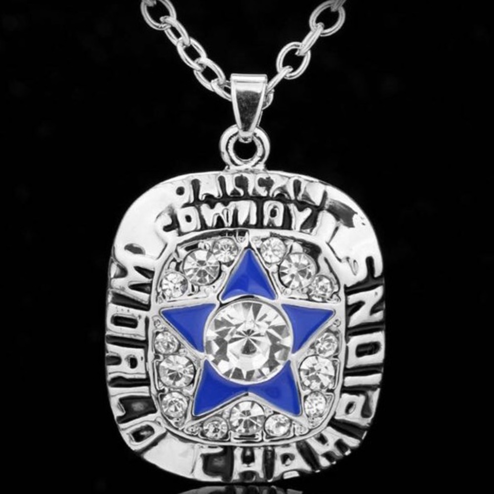 NWT Dallas Cowboys Silver & Cz Pendant Necklace
