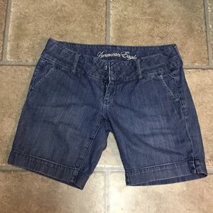 American Eagle Bermuda shorts
