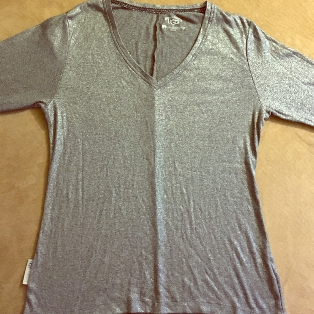 Ugg t-shirt