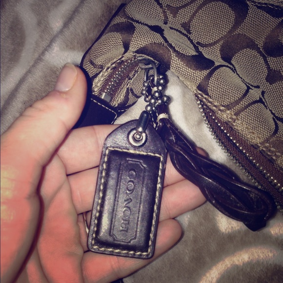 Coach hobo purse - Picture 2 of 3