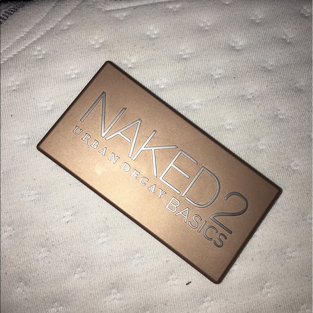 Urban Decay Naked Basics 2 Palette