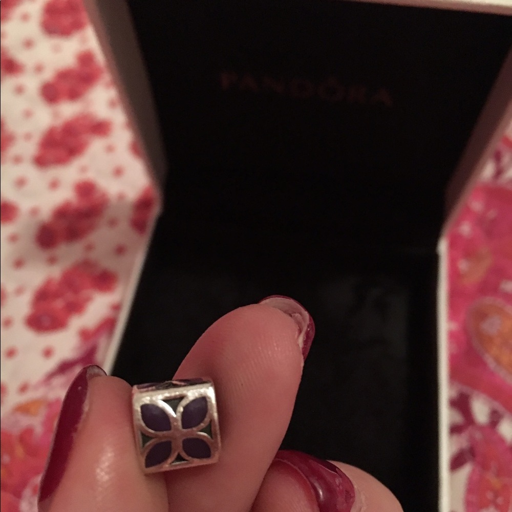 Authentic preowned pandora charm purple flower 🌺