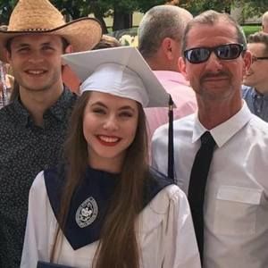 Meet your Posher, Graham