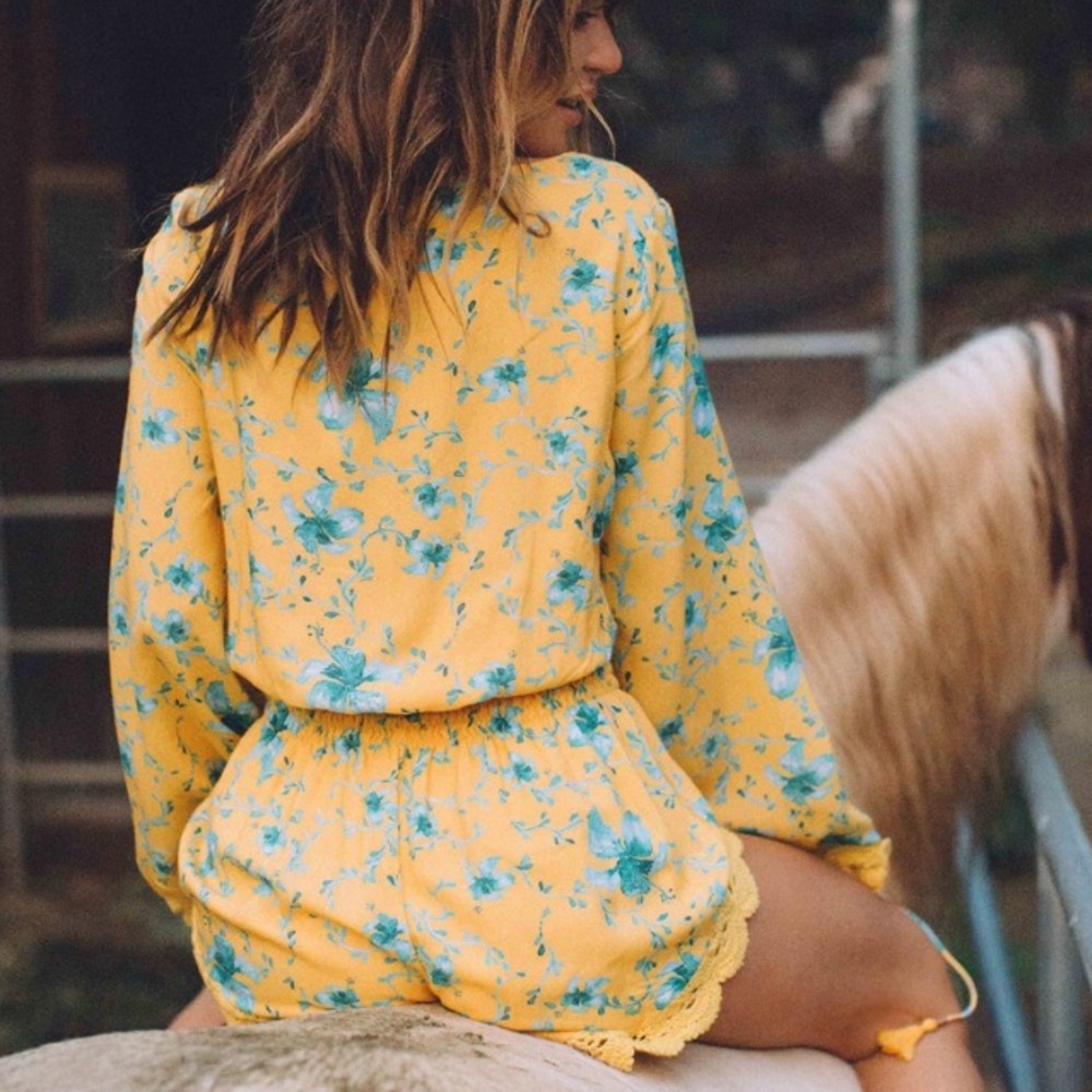 •{Winston White}• BIANCA ROMPER - Picture 2 of 2