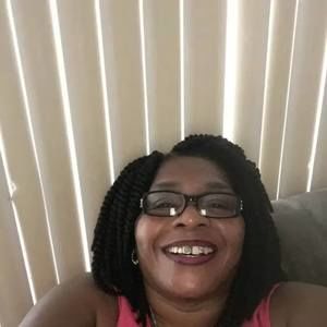 Meet your Posher, Annette