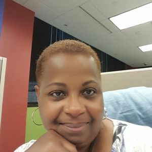 Meet your Posher, Joann