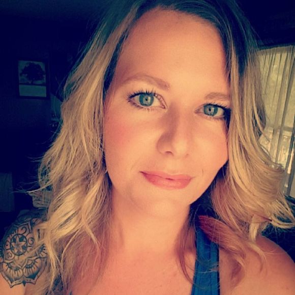 Meet your Posher, Robin - Picture 1 of 1