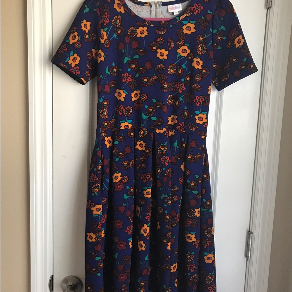 LulaRoe Floral Amelia Dress