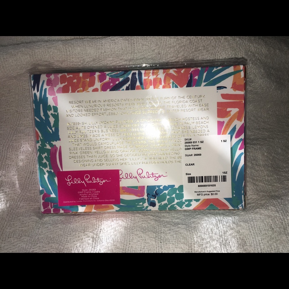 NIB Lilly Pulitzer picture frame - Picture 2 of 3