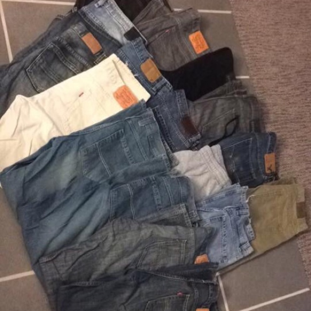 Multi lot of men's jeans