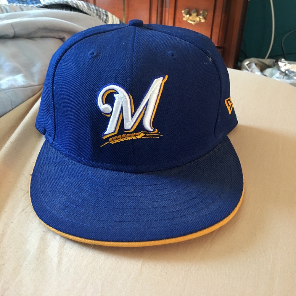 Milwaukee Brewers Fitted Hat