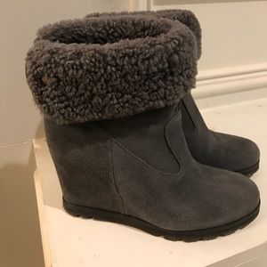 grey wedge ugg boots