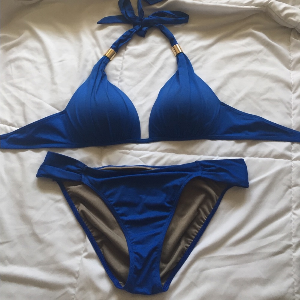 BRAND NEW. Victoria's Secret bikini.