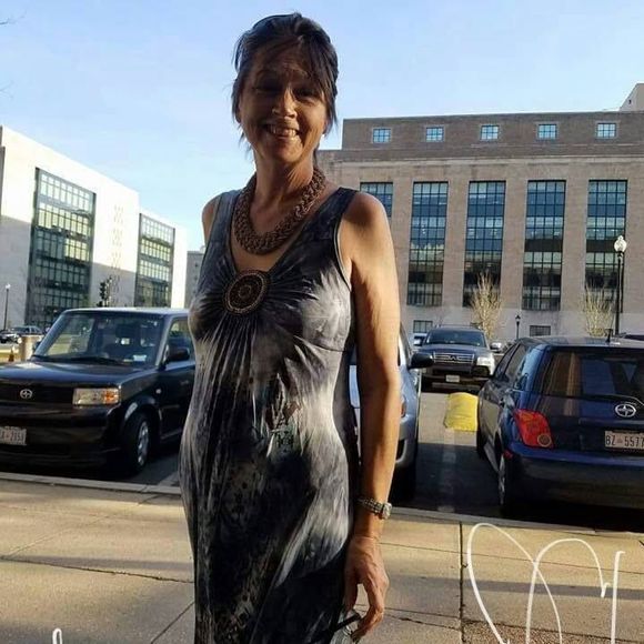 Meet your Posher, Gloria - Picture 1 of 1