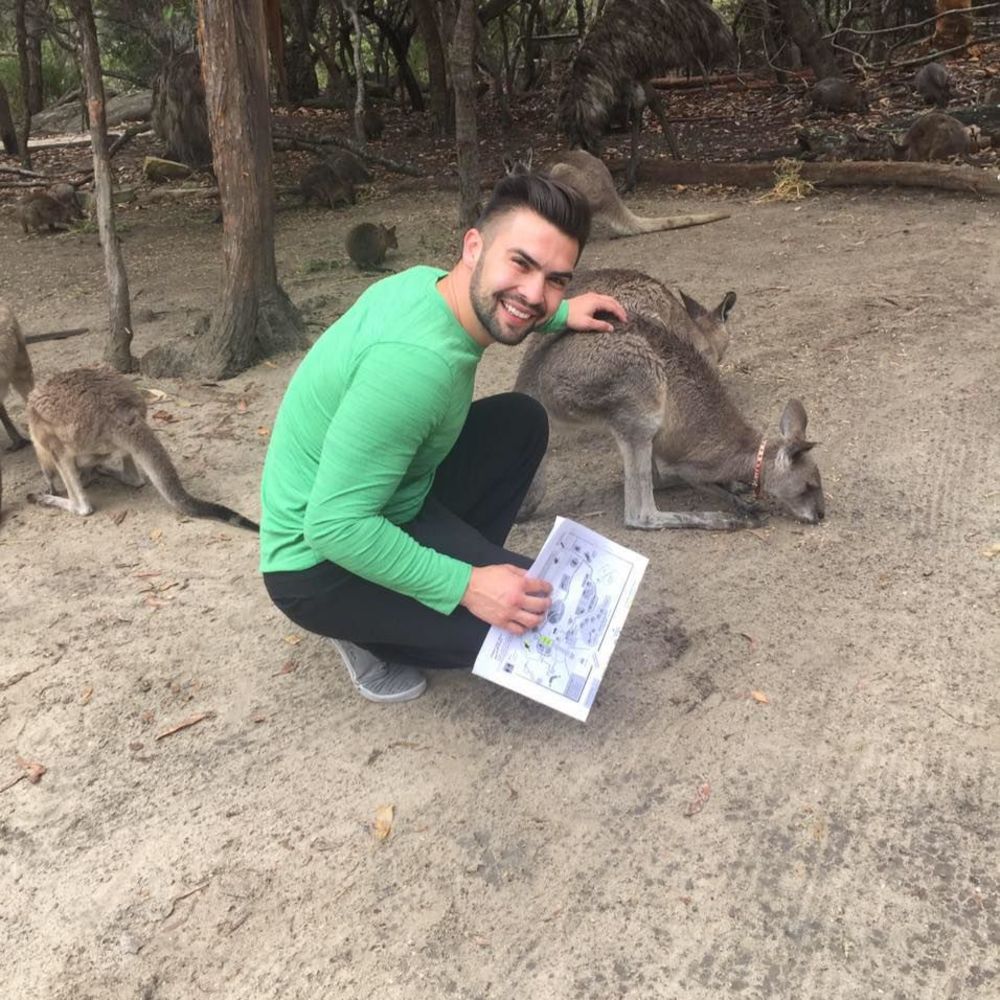 Meet your Posher, Eric