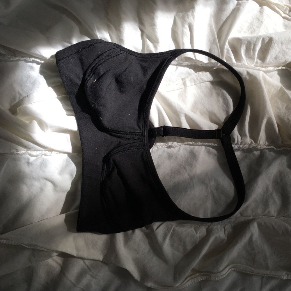Lulu lemon sports bra