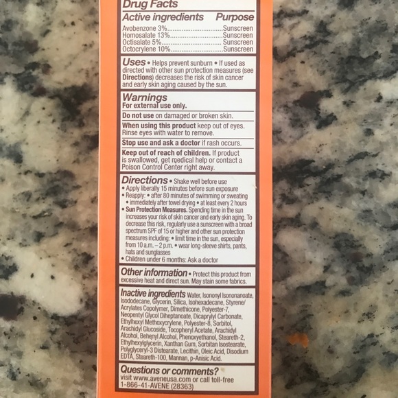 Sunscreen - Picture 3 of 4