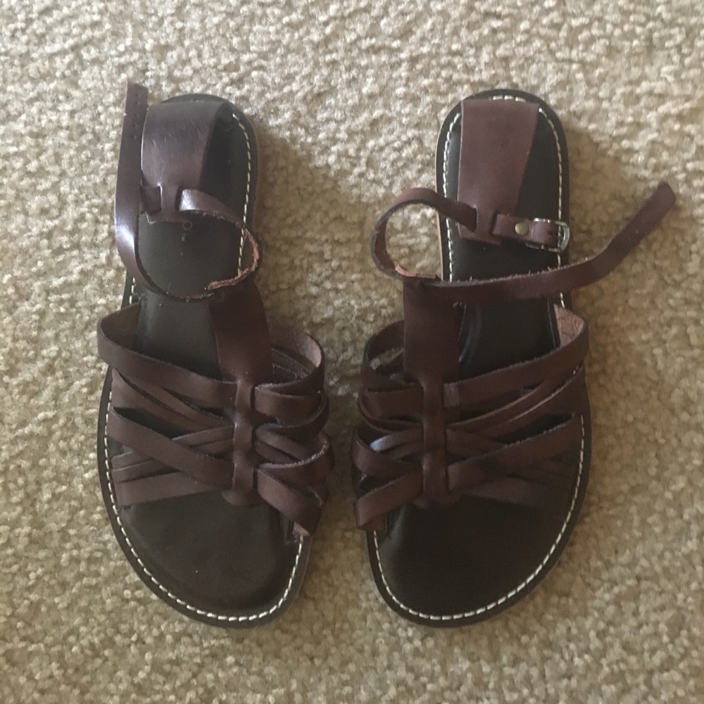 Leather sandals