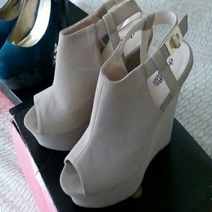 Women Shoes