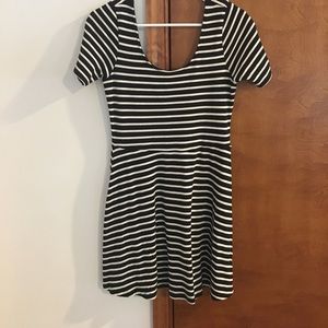 Super comfy dress for all occasion!